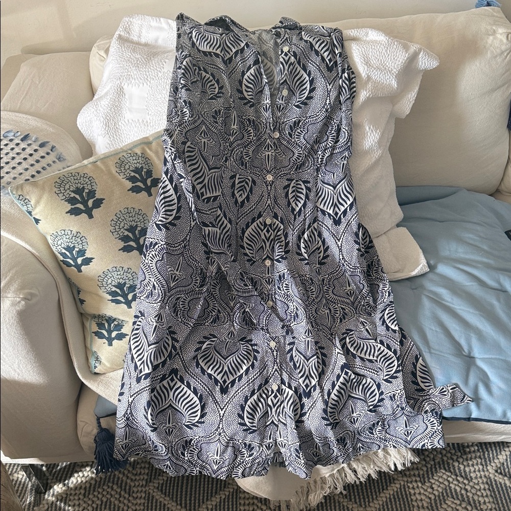 J. McLaughlin Navy and White Leaf Pattern Midi Dress Sz M
